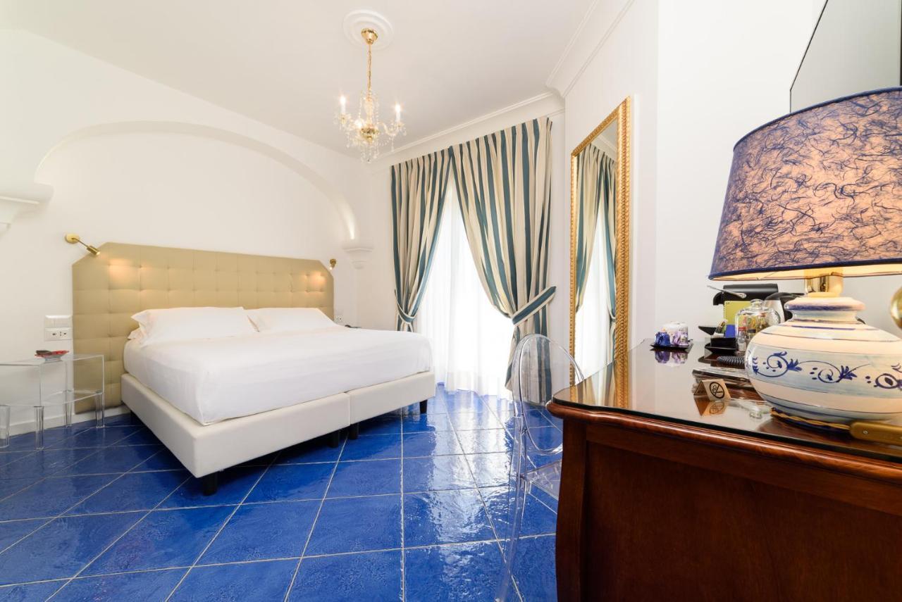 La Casa Di Paolo Casa Di Charme Hotel Marina di Camerota Buitenkant foto